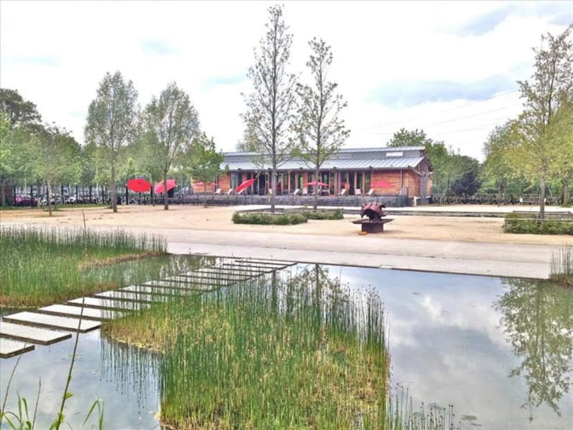 Le Pavillon des Berges — photo 1