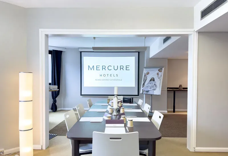 Hôtel Mercure Reims Centre Cathedrale — photo 3