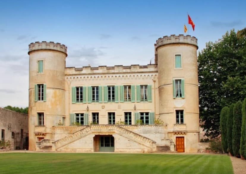 Le Château de Pouget — photo 1