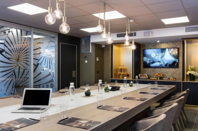 Niepce Paris Hotel, Curio Collection by Hilton — photo 3