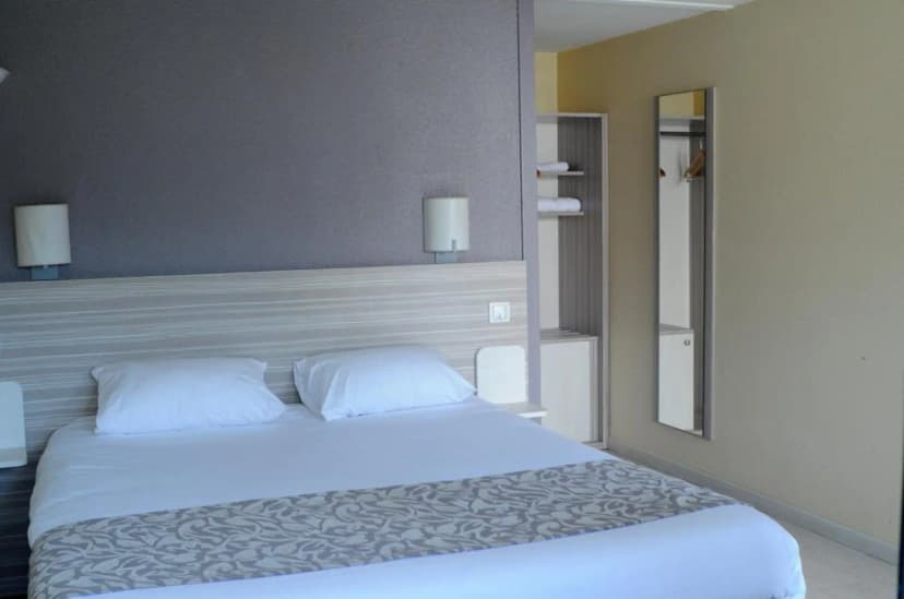 Hôtel Kyriad Valserhône Genève — photo 5