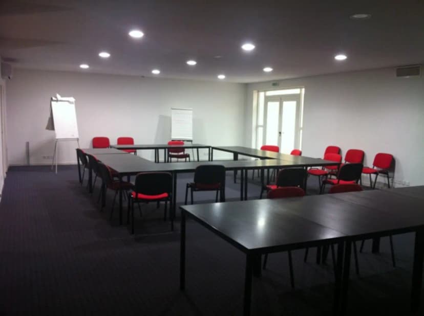 Business Center Clermont-Ferrand Affilié Member+ — photo 5