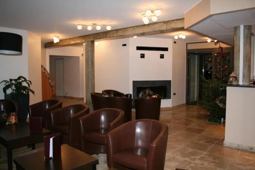 The Originals Relais, Auberge de la Petite Ferme, Super-Besse Est — photo 2