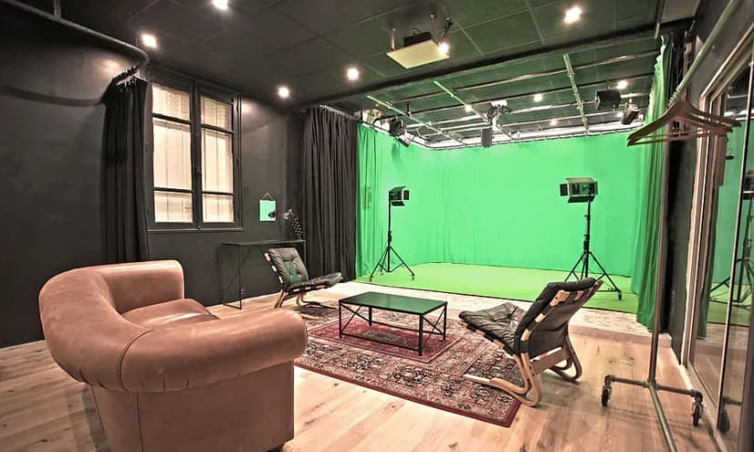 PARIS PHOTO STUDIO — photo 5