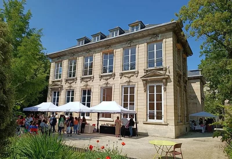 Hôtel de Massa — photo 5