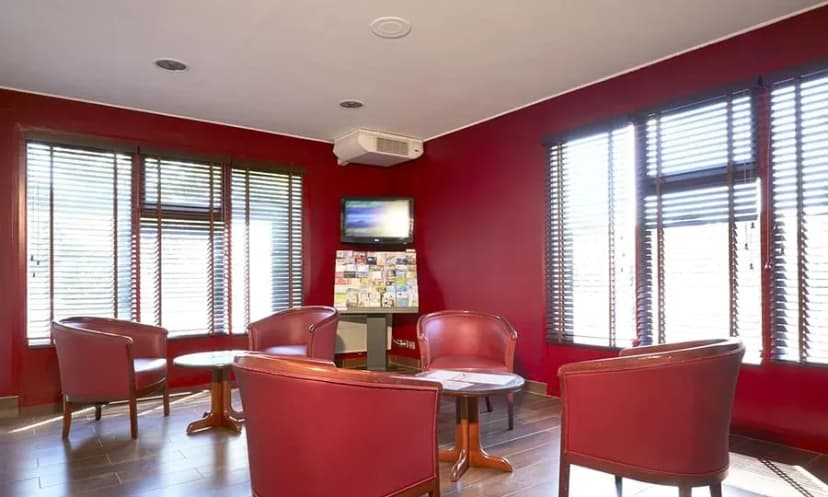 Hôtel Restaurant Campanile Béthune — photo 2