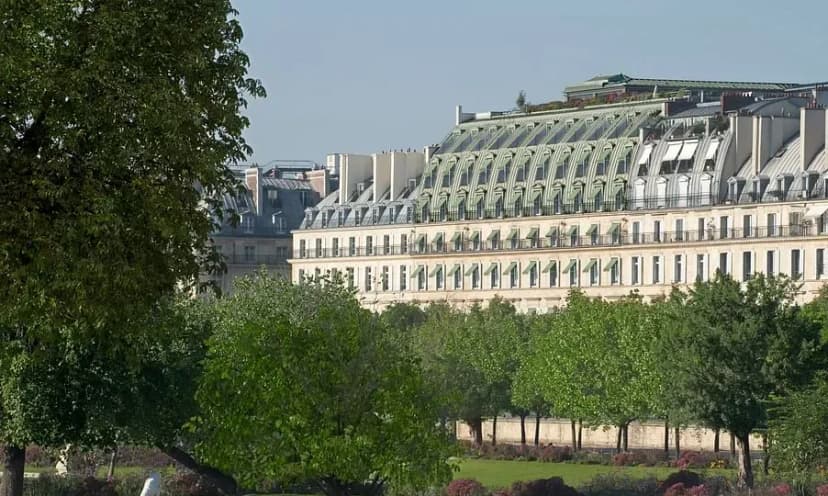 Le Meurice — photo 1