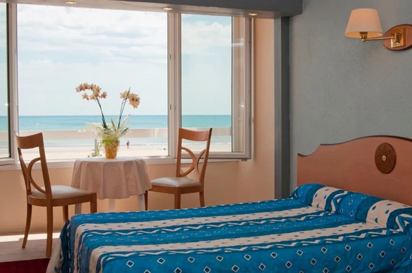 Logis Hôtel Restaurant Méditerranée — photo 4