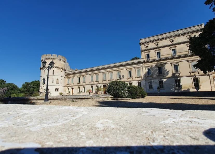 Château de Barbegal - Mariage Provence Château Chambres d'hôtes Séminaire Arles — photo 1