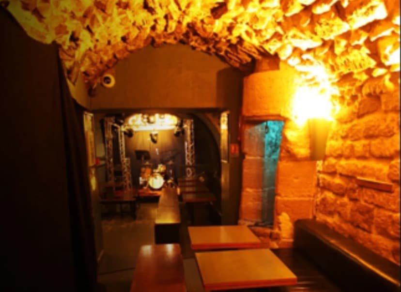Le Cavern — photo 1