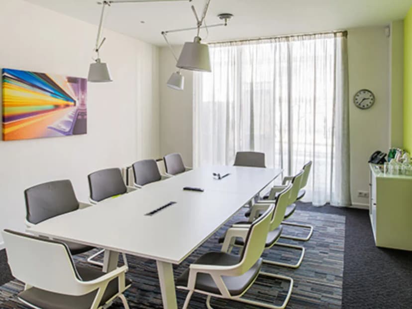 Regus Express - Le Mans, Gare SNCF, Regus Express — photo 1