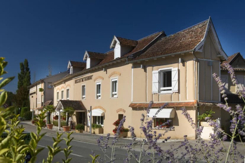 Logis Hôtel le Relais de Farrou — photo 1