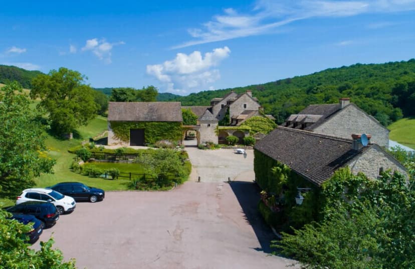 Hotel "Le Hameau De Barboron" — photo 1
