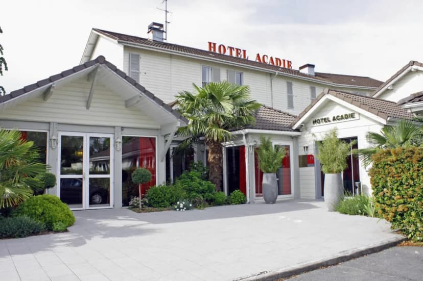 Hôtel Acadie — photo 1