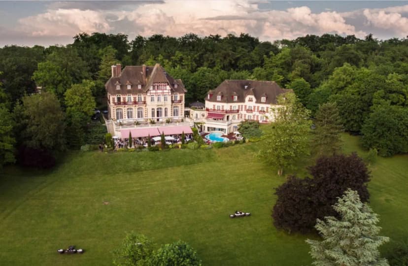 Le Château De La Tour — photo 1