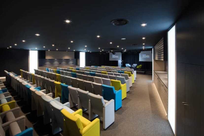 Business Center Paris Trocadero - MAISON.A — photo 1