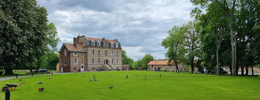 Les domaines de Saint Ouen — photo 1