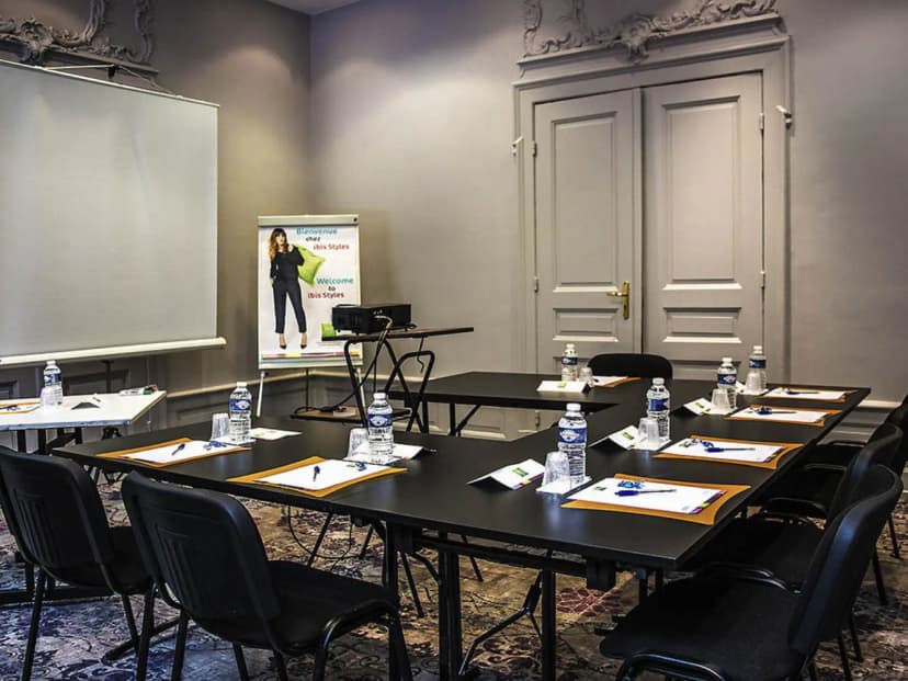 ibis Styles Metz Centre Gare — photo 1