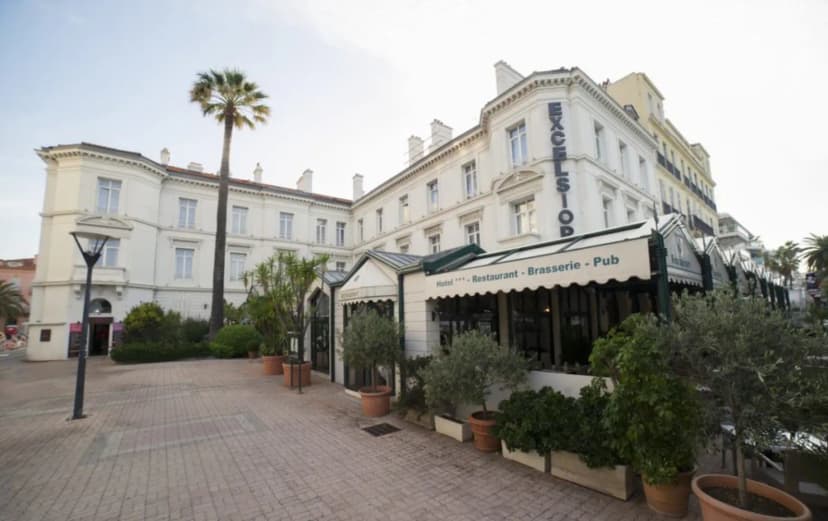 Hôtel Excelsior - Côte d'Azur - Hôtel, Restaurant & Pub — photo 1
