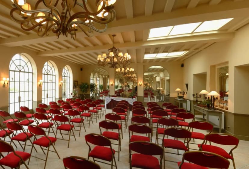 Château de Courban & Spa Nuxe - Château Hôtel en Bourgogne — photo 4