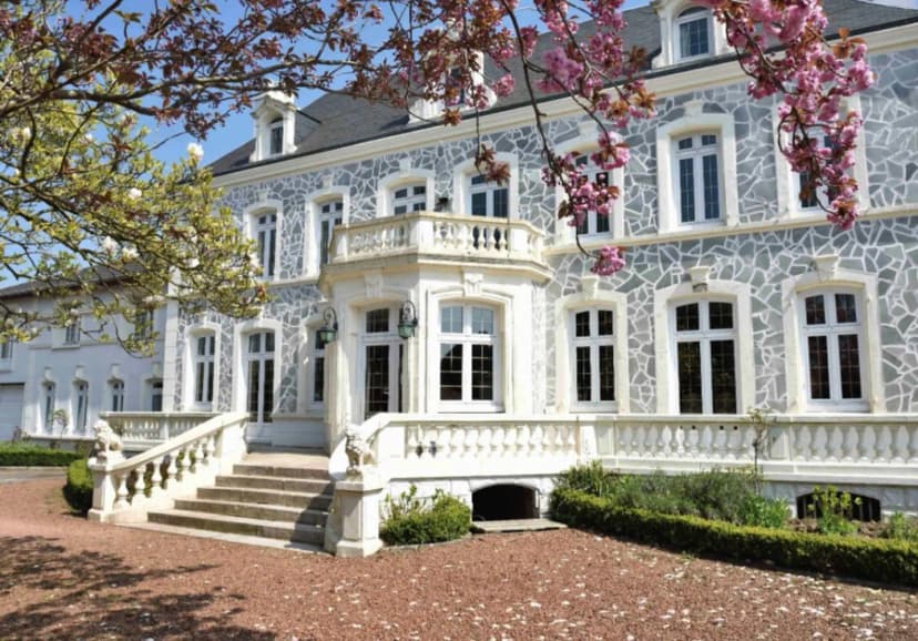 Logis Château des Tourelles — photo 3