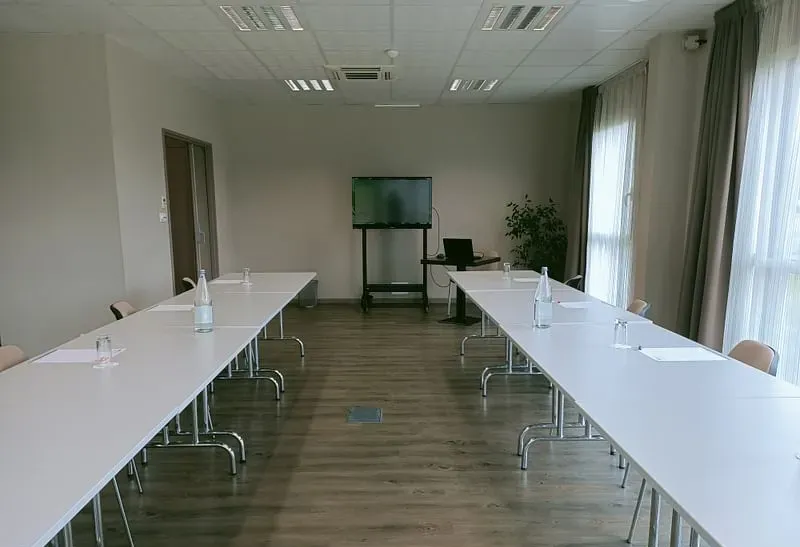 Brit Hotel Restaurant L' Adresse — photo 2