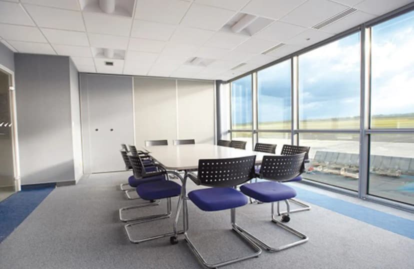Lille Airport (LIL) — photo 4