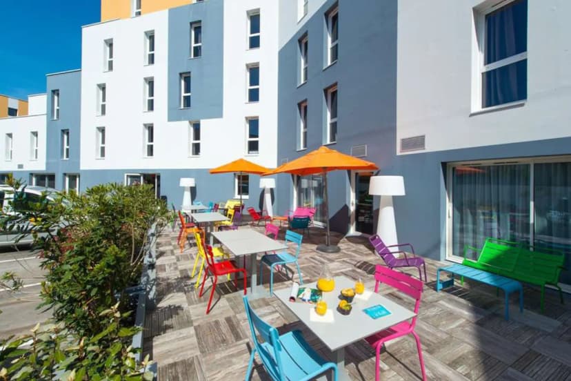 Hôtel Kyriad La Rochelle Centre Les Minimes — photo 1