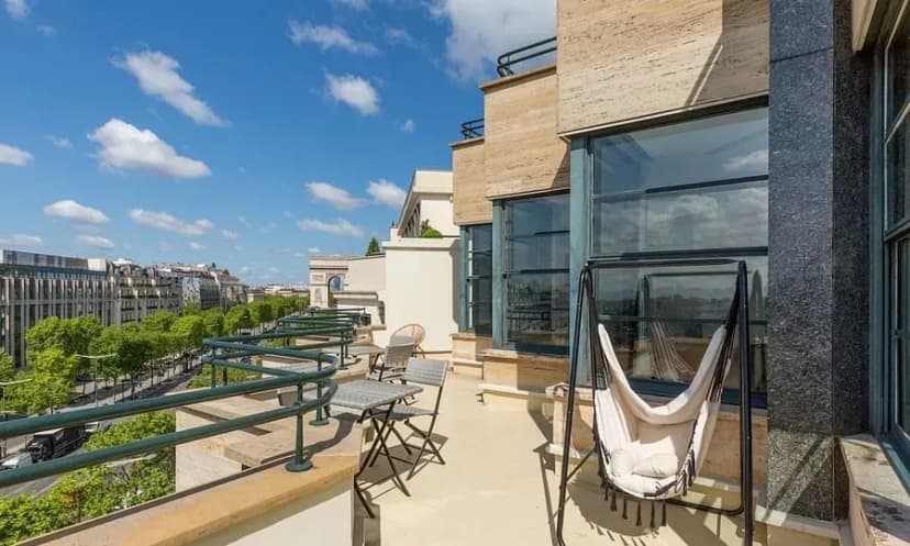 LA TERRASSE CHAMPS ELYSEES — photo 1