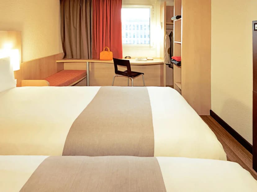 ibis Istres Trigance — photo 4