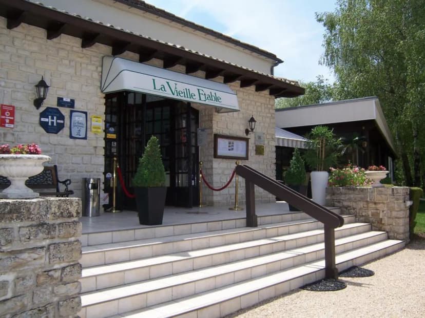 Hôtel Domaine de Roullet — photo 1