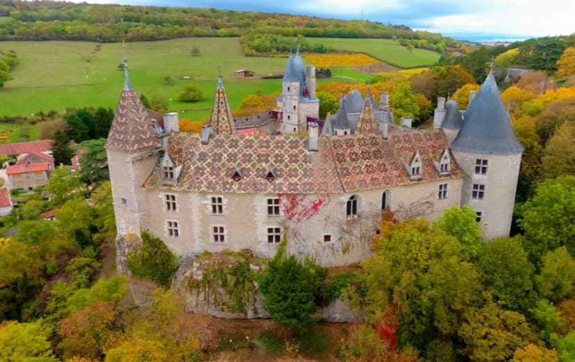 Château de La Rochepot — photo 1