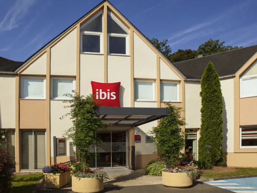 ibis Jouy-en-Josas Vélizy — photo 1