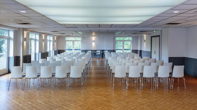 Pavillon Chesnaie du Roy — photo 3