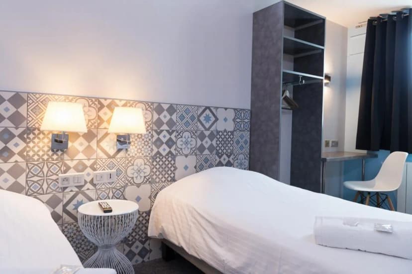 Wink Hotel Juvisy — photo 5
