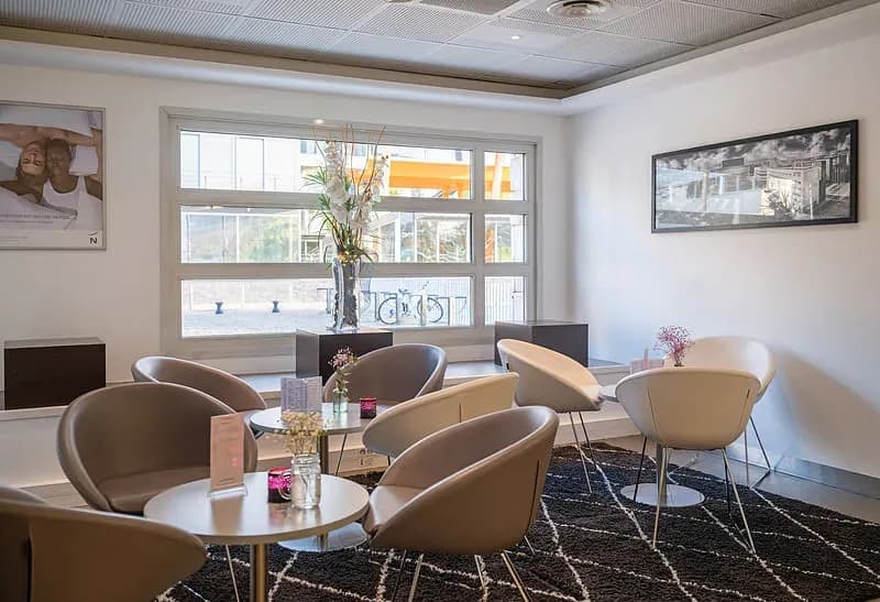 Novotel Nantes Centre Gare — photo 1