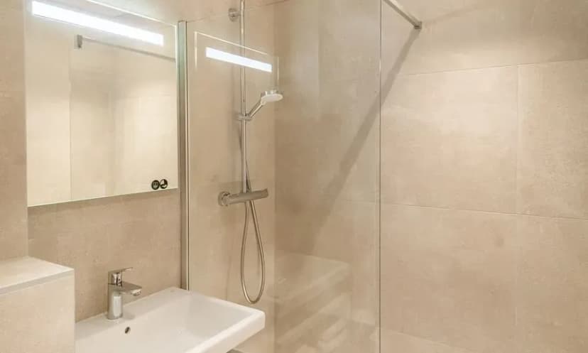 Brit Hotel Nantes La Beaujoire — photo 4