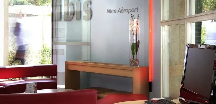 ibis Nice Aéroport Promenade des Anglais — photo 4