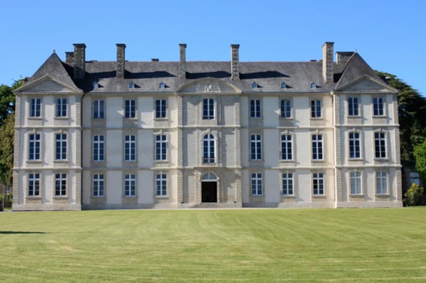 Château de Loyat — photo 1
