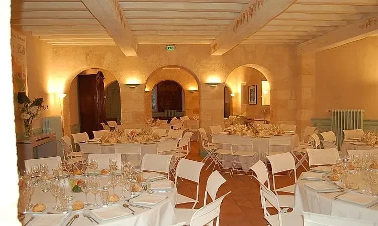 Château La Louvière — photo 3