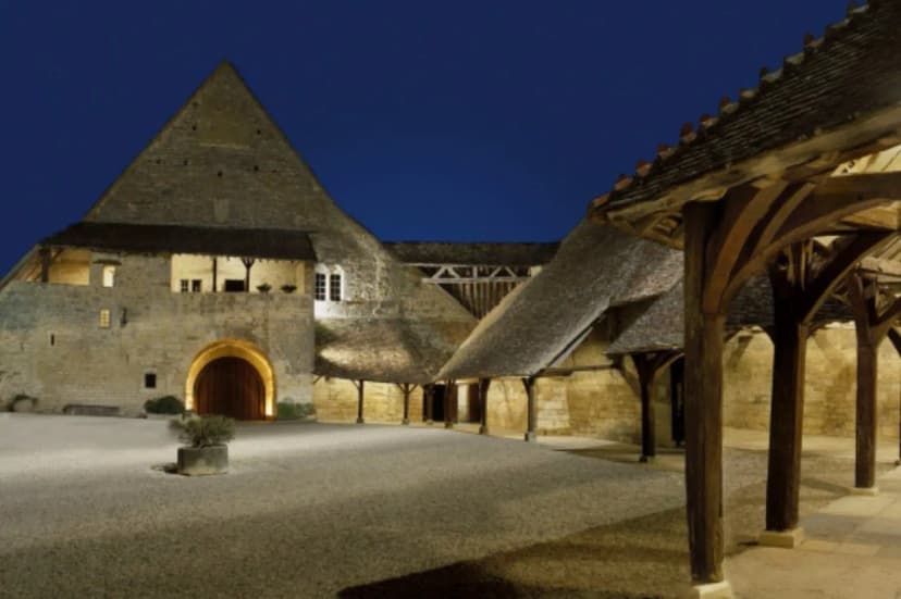 Clos de Vougeot Castle — photo 2
