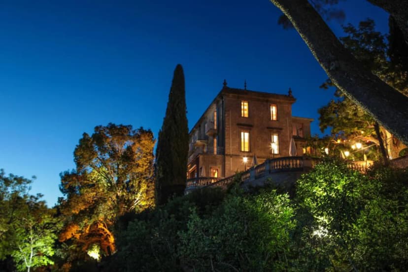 Auberge de Noves **** — photo 1
