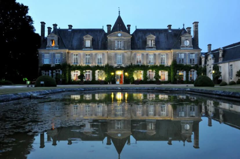 Château de Curzay — photo 1