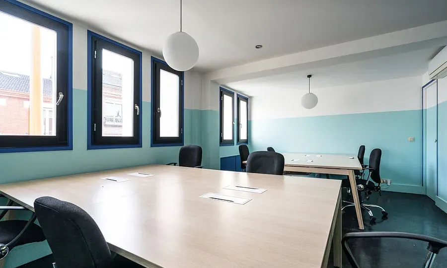 Les Bureaux - 30 postes — photo 1