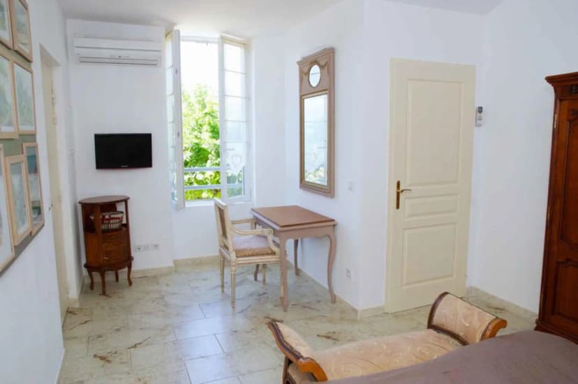 Domaine de Bessilles — photo 4