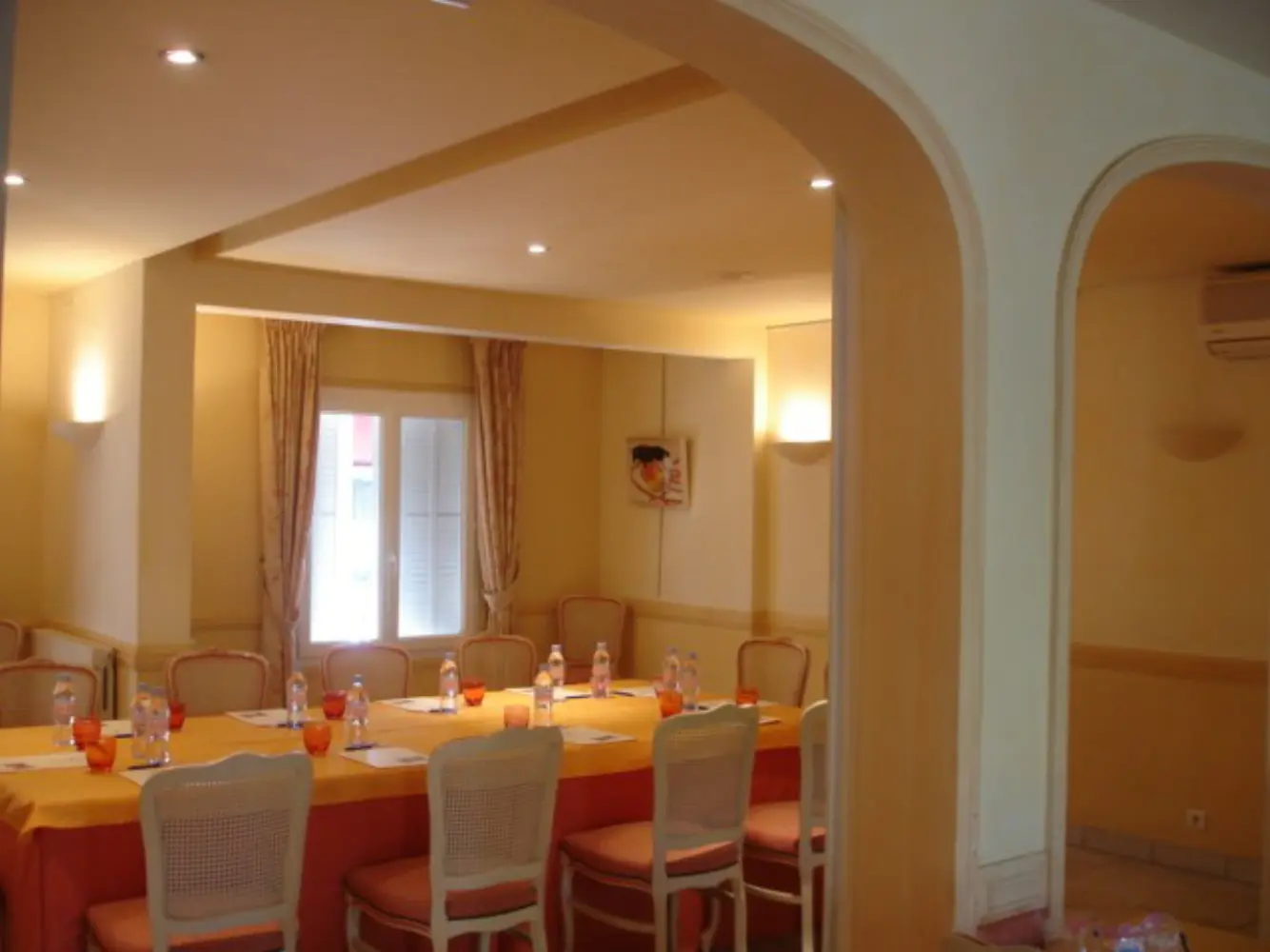 Hôtel Mireille Arles — photo 3