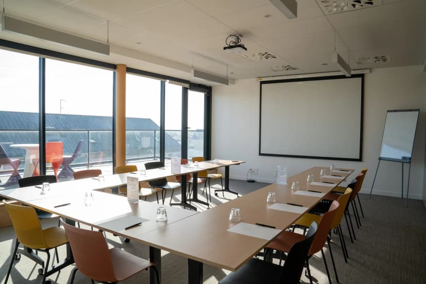 Live & Coworking : Location salles de réunion & espace événementiel Nantes — photo 5
