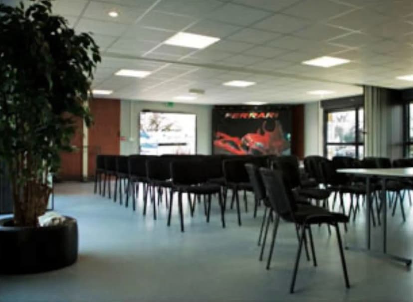 ACTUA Organisation | Karting Lyon - Stage de Pilotage - Accrobranche | Pour Particuliers et Entreprises — photo 2