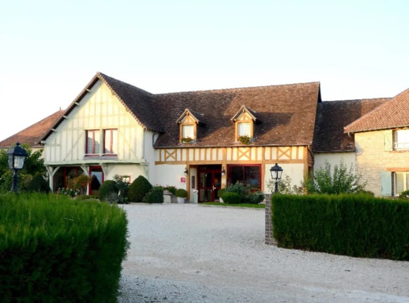 Logis Maison Gublin Auberge du Lac Rest. Au Vieux Pressoir — photo 4