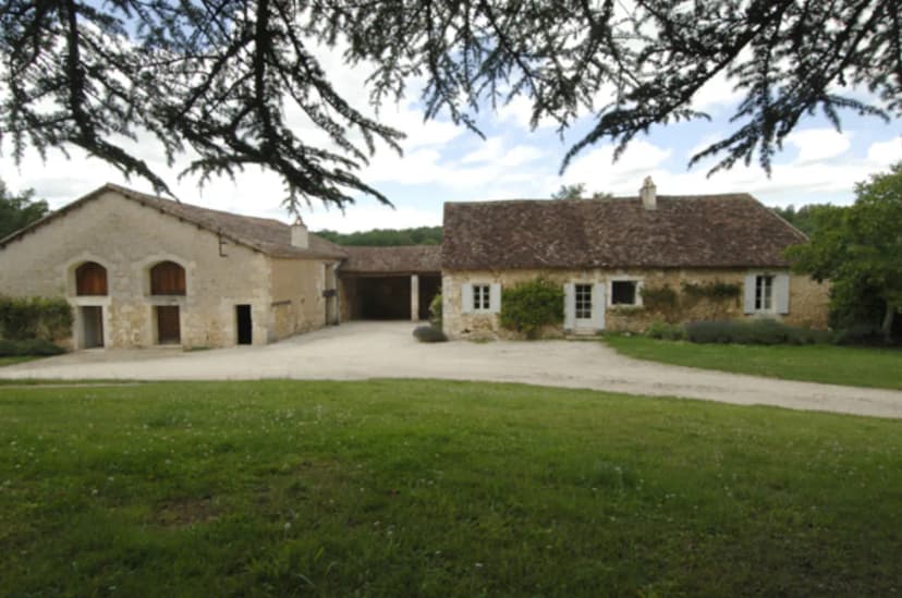 Domaine de la Léotardie - Wedding Venue and Large Holiday Houses in Dordogne accomodating up to 100 people — photo 2